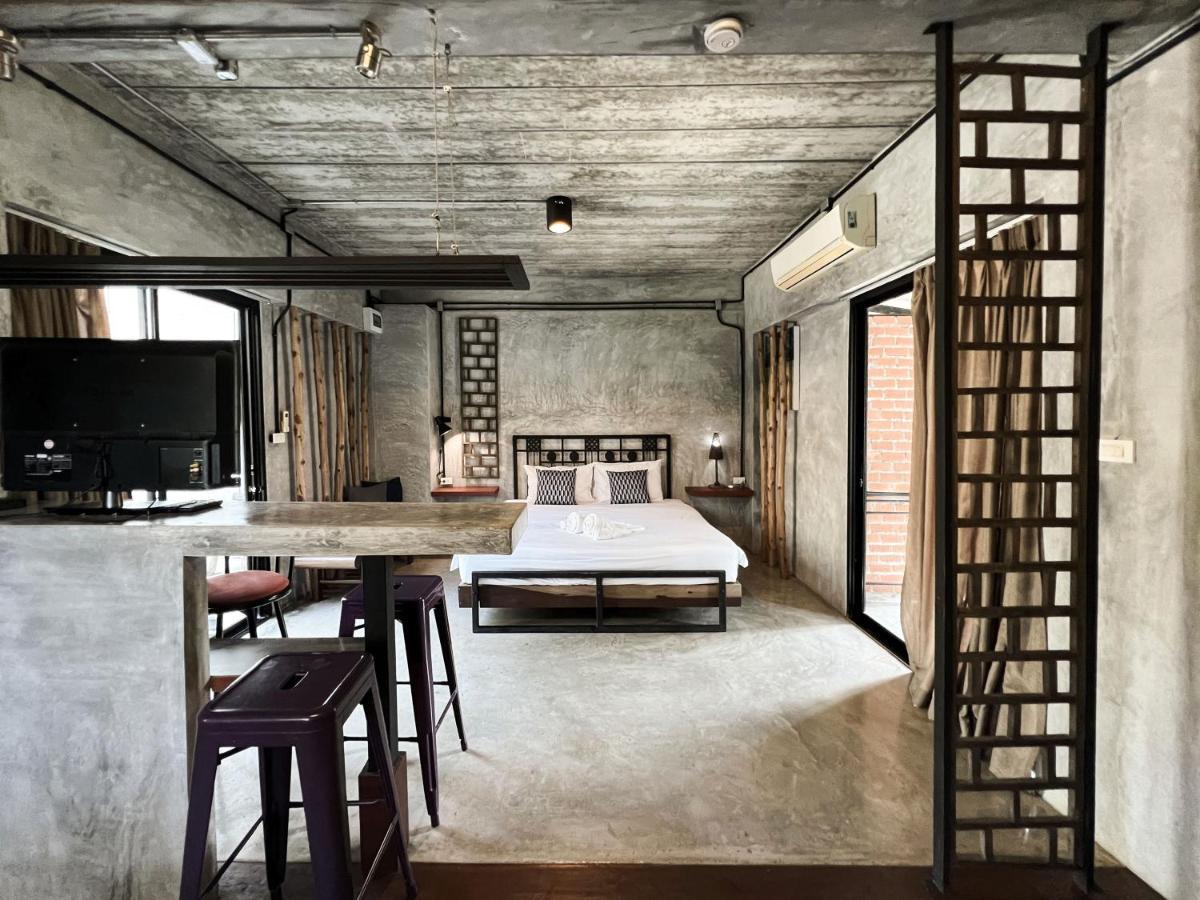 Aonang Third Place Hometel Ao Nang Exterior photo