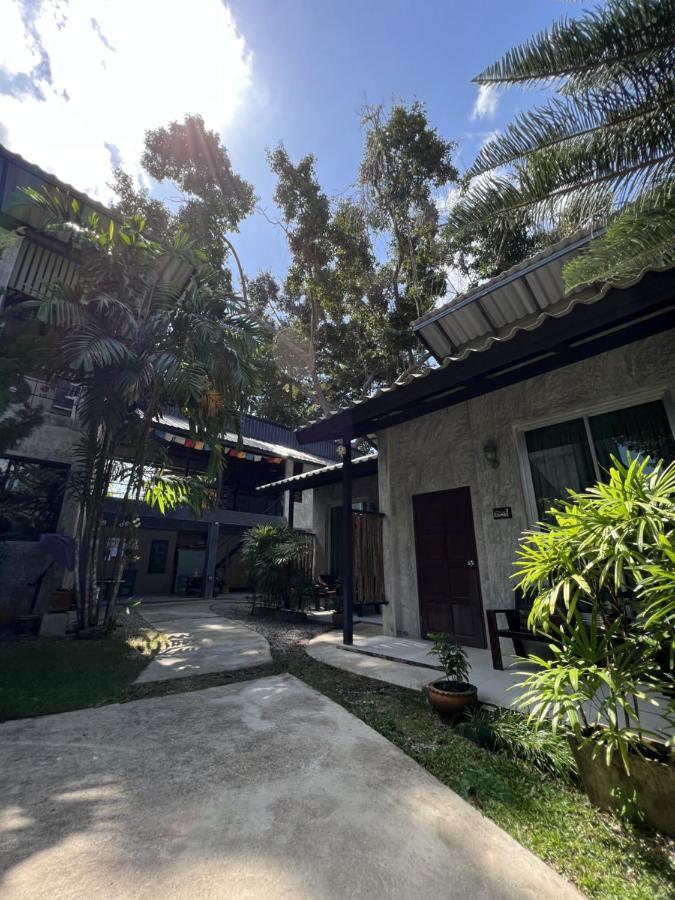 Aonang Third Place Hometel Ao Nang Exterior photo